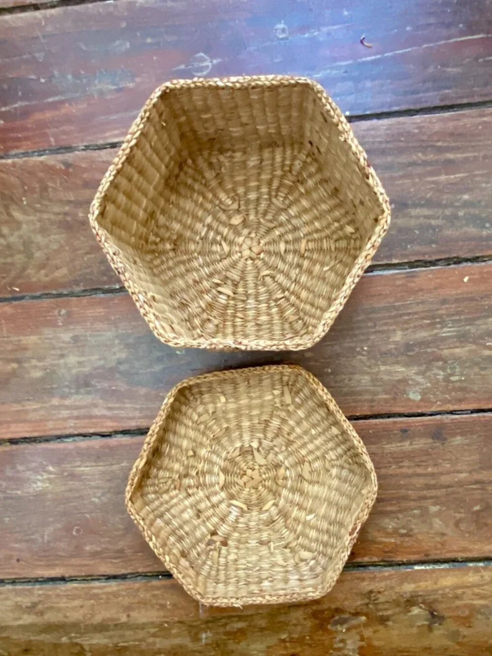 Nesting Natural Sweet Grass Woven Hexagon Baskets Set of 4 w/Lids Cottagecore